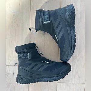 Adidas Terrex free hiker cold.rdy hiking boots